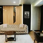 Platinia Hotel