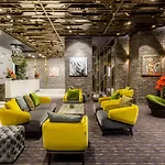 Platinia Hotel