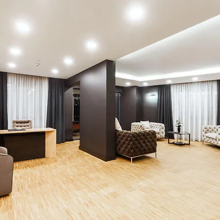 Platinia Hotel 5*