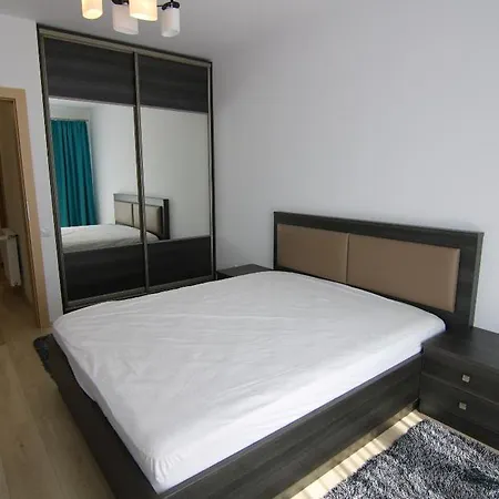 Platinia Hotel 5*